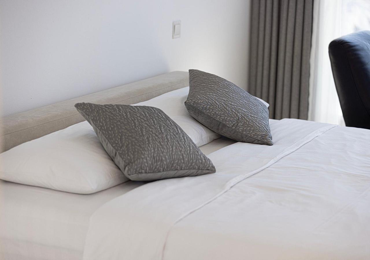 Luxury Beachfront 2Bd Apt, Shams, Jbr Dubaj Kültér fotó